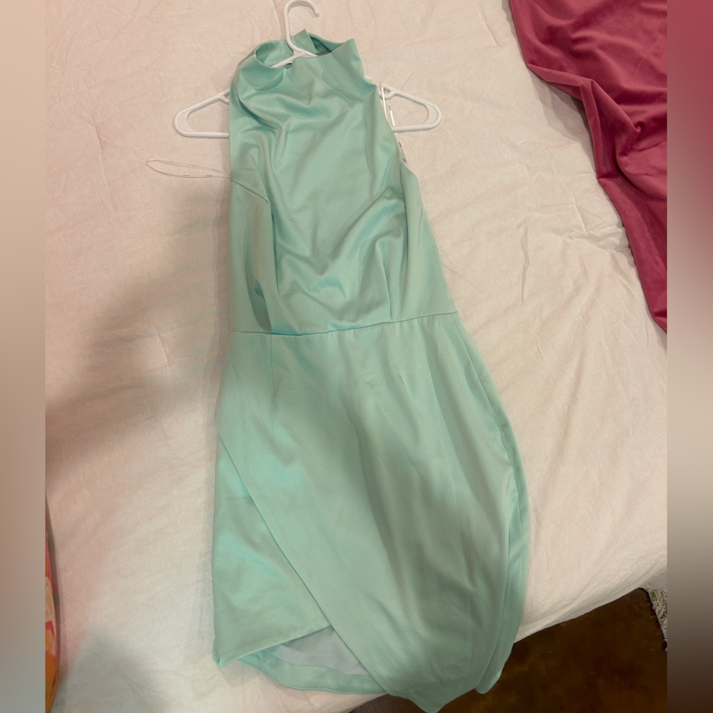 ELLIAT NWOT high neck, backless mini dress Size S